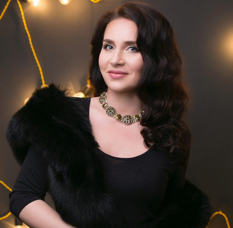 562 – mu2151 Natalia 44 y.o.