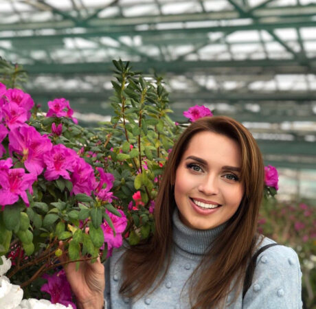 mu3084 Elena 39 y.o.