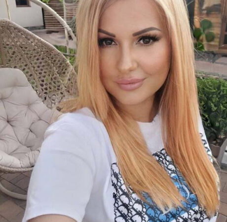 mu3349 Marina 40 y.o.