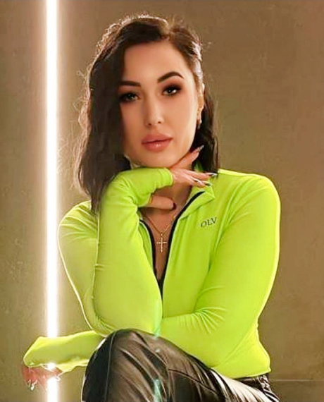 lu3384 Ekaterina 44 y.o.