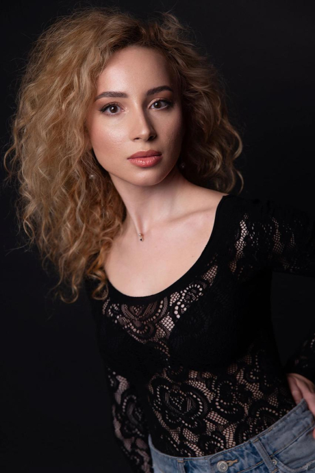 mu3395 Victoria 36 y.o.