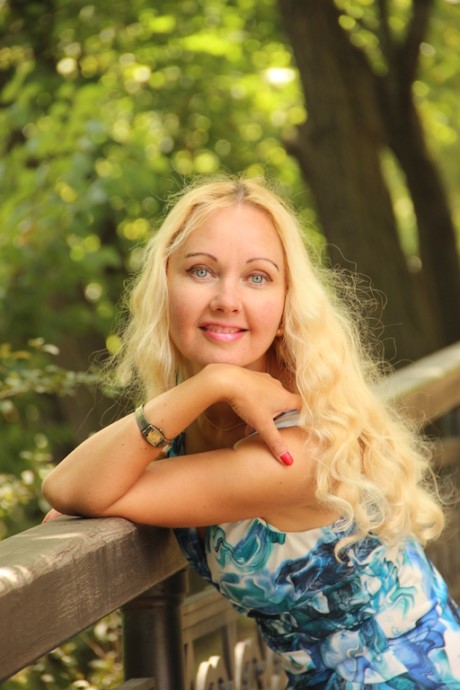 lu3399 Victoria 53 y.o.