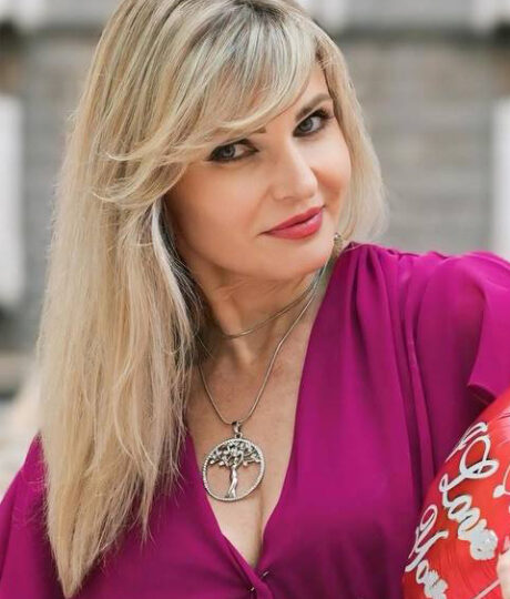 lu3428 Ilona 49 y.o.